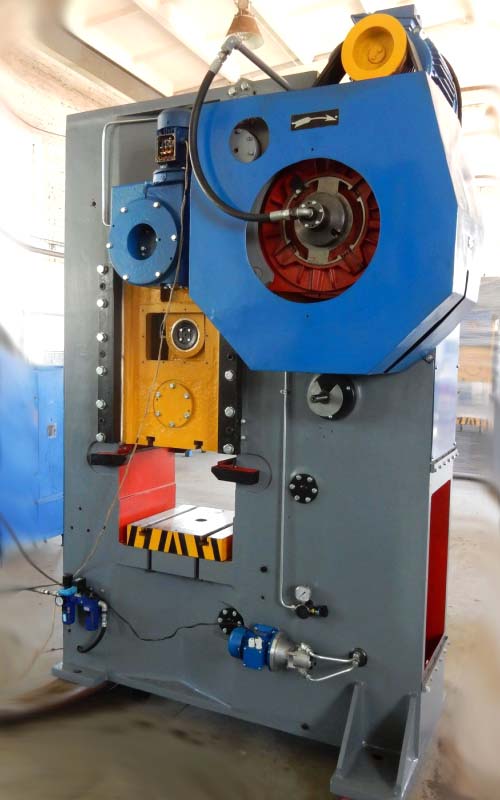 Фото пресса кривошипно-коленного чеканочного КБ8340